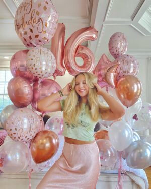 Lilliana Ketchman Instagram - sweet 16 :)