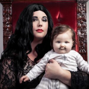 Lindsay Jones Instagram - "We went through all the usual baby names...then we came to our senses. Pubert." Thank you so much to @JonRisinger and @texasdelarosa for once again jumping on board with a fun mother/daughter Addams Family-inspired shoot and for making Pubert (Luna) Jones a reality! 🖤