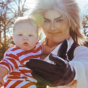 Lindsay Jones Instagram - “In nine hours (months) and 23 minutes, you’ll be mine!” HUGE thank you to @texasdelarosa for his makeup work and an IMMENSE thank you to @jonrisinger for being a last-minute photographer superhero/understanding fan of Labyrinth. Both of you have literally made one of my dreams come true.