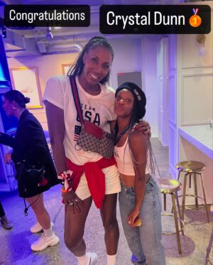 Lisa Leslie Instagram - Baby! When I say A time was had in Paris!!! Day 1 dump!! @uswnt Won Gold and then we celebrated with them!! Don’t judge us🤣🤣🤣🤣🤣 and you know me and lil bit had to join in!! @staley05 🤣🤣