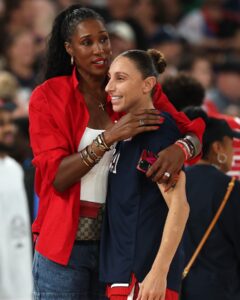 Actress Lisa Leslie HD Instagram Photos and Wallpapers August 2024