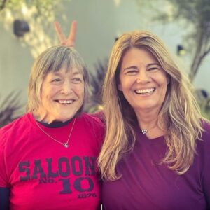 Lisa Whelchel Instagram - We aren’t technically family but since we played one on TV (Cousin Geri) and we’ve known each other for almost a half a century, it sure feels like it! So good to catch up with the funny and wise and deep and talented, Geri Jewell! 💞