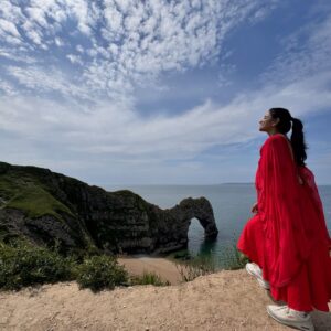 Lisha Chinnu Instagram - If there’s heaven for me , I’m sure it has a beach attached to it ! #durdledoor 
.
.
Wearing @labelswarupa