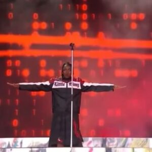 Little Simz Instagram - Pyramid. Glastonbury 24’ moments 🤲🏿🔗 

You can watch the full set back on BBC iPlayer 🤍