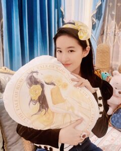 Actress Liu Yifei HD Instagram Photos and Wallpapers August 2024