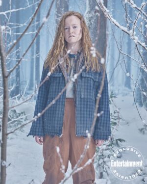 Liv Hewson Instagram - season 2 of @yellowjackets premieres march 24 🐝😈 

cover story by @entertainmentweekly 

DP: eric talesnick
photography: matthias clamer
writer: @samhighfill 
makeup dept head: krista young 
hair dept head: ashley young 
costume head: amy paris 

✨