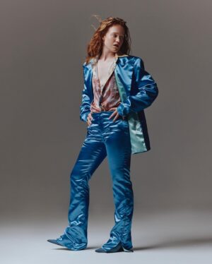 Liv Hewson Instagram - for @russhmagazine ✨

photography @ameliajdowd 
styling @emmaboseley 
hmu @phoenixly.hmu 
photog assist @wynona.jpeg 
assist @bellaloke 
studio @alltimestudios