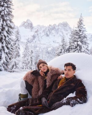 Lize Feryn Instagram - Met Melange in winterwonderland ❄️

@melange.label 

Topteam voor @nina_hln 🫶🏻
@michielsanke @dirkalexanderphotography @meldaems @marlienechelpoels @sabahmesbahi @suedtirol.official @3zinnendolomites