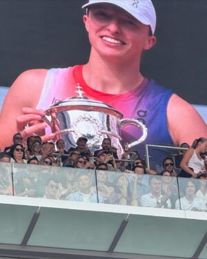 Logan Lerman Instagram - Merci @lacoste x @rolandgarros for making my unhealthy obsession with tennis even worse. Incredible wins for @carlitosalcarazz and @iga.swiatek 🏆 Carlitossssss!!!!!! 🇪🇸