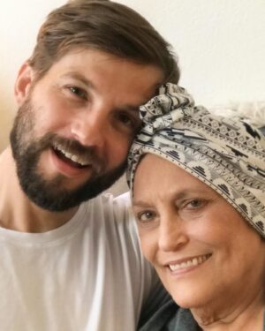 Logan Marshall-Green Instagram - 🌿Happy Mother’s Day🌿
 
  Call her now!
