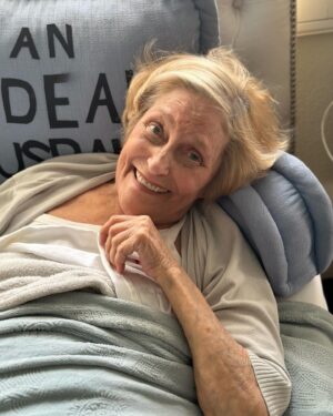 Logan Marshall-Green Instagram - 🌿Happy Mother’s Day🌿
 
  Call her now!