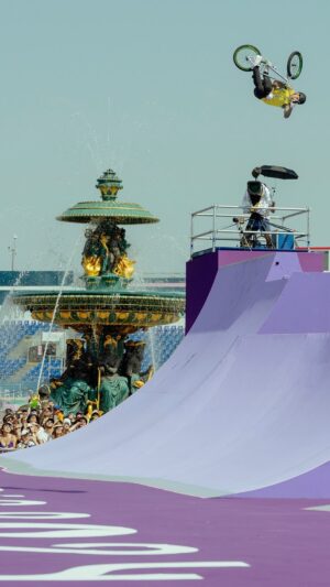 Logan Martin Instagram - Legendary status is reserved for @loganmartinbmx, we’ll let the video show you why. 😮‍💨

#BMXFreestyle #Cycling #OlympicCycling #Paris2024