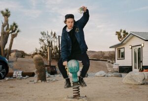 Logan Miller Instagram - Midnight hikes, stoned cashiers and a group o goons on the end of the year Joshua Tree trippp.
Photo cred: @gustavotastudillo @robyattal & Emma Kanter