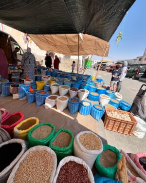 Lola Le Lann Instagram - ESSAOUIRA 💙🩵🤍

1. Villa Beldi
2. Taxi Diabat
3. 🐟 
4. Baby Msemmen  
5. Joutia 
6. Mon 1e tapis
7. 🐦 en émeute