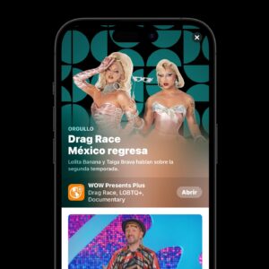 Lolita Banana Instagram - ¡Atención Latinoamérica! 🚨 Corre al App Store para ver imágenes ESPECTACUDRAGUES de la 2da temporada de Drag Race México (¡Antes que nadie!) 

Además, las hosts de #DragRaceMexico @lalolitabanana y @taigabrava nos cuentan secretos del show y de la contribución a la cultura drag mexicana. ¡Corre la voz! 

Link en IG story para el clip y la entrevista exclusivos 👀
