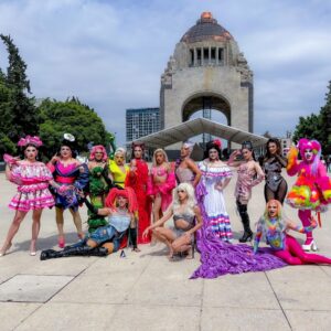 Lolita Banana Instagram - ¡Las reinas de #DragRaceMexico en la Marcha del Orgullo LGBT  2024 en CDMX! 🤩🌈 

🇲🇽 @dragracemexico se estrena los jueves a las 8PM CST (CDMX) solo en @wowpresentsplus mundialmente.

‼️ El primer episodio será GRATIS en @wowpresentspluses para todos los usuarios registrados cuando se estrene. ¡Solo crea una cuenta!