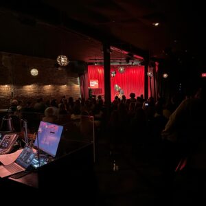 London Hughes Instagram - Oh we had fun last night!!!!! 😩❤️🙈

Thank you to everyone that performed!! Thank you to everyone that came out!!! Thank you to @netflixisajoke ❤️✨

I’m hungover! My heart is full!!!

More pics to come 🙈❤️

#OneNightInLondon #NetflixisAJokeFest