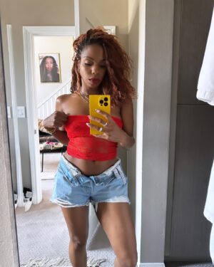 London Hughes Instagram - Fourth of July ready 🇺🇸✨❤️