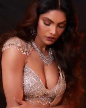 Lopamudra Raut Instagram - Day 1.. shot by  @painted.lenss #anantambani #radhikamerchant #ambaniwedding #anantandradhika #arwedding