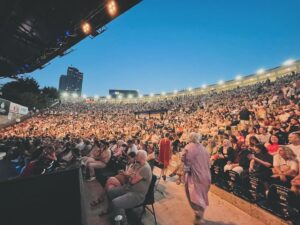 Loreena McKennitt Instagram - A capacity crowd awaits the last of Loreena’s three concerts in Türkiye, Tuesday evening at Harbiye Cemil Topuzlu Open-Air Theatre in Istanbul. 

The concerts are part of The Mask and Mirror 30th Anniversary tour that proceeds to Spain, Germany and Italy. 

🎟️ Find tickets for other concerts using the bio link @LoreenaMcKennitt
 
@pasion_turca
@pasion_group 
 
#Turkey #Türkiye #Istanbul #İzmir #Ankara #Turkey🇹🇷

📸 @markmccauley