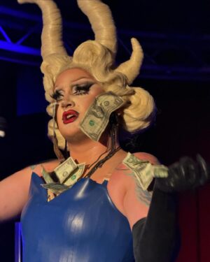 Loris Instagram - Finally had some time to reflect on this amazing experience! @showgirlsweho was everything and more 🖤 big love to our amazing cast, and of course many thanks to @morganmcmichaels & @lounginwithtony for having me!! 
Special thanks to @harleyrecklessmcmichaels & @tiffanydi0n for making the night so smooth & fun. Also huge thank you to @juanmiguelvon for being so supportive of my dreams and taking the best pictures of me! 🖤I was so excited to do this show and prepared forever to get these numbers & outfits together 😅