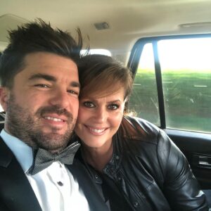 Louis-François Marcotte Instagram - En route pour le bal des Vins-coeur @icmtl 
@patricia_paquin 
@benoitmarcotteliveca