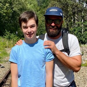 Louis-François Marcotte Instagram - Ce magnifique jeune homme a 19 ans aujourd’hui!!!! 🎂 
Beaucoup de chemin parcouru... 😁👌
Bonne fête Ben !! 
@lemondedebenjamin