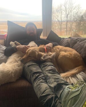 Louis-François Marcotte Instagram - Break!!! @patricia_paquin