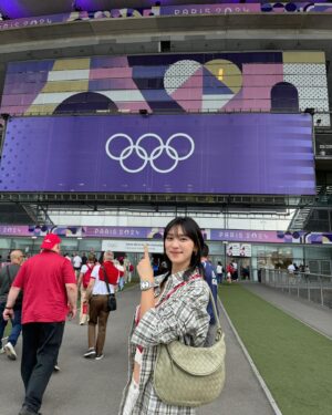 Louise Wong Instagram - Live in Paris 2024 Olympics!
Can’t believe I’m here☺️🥹💜🇫🇷

Thank you @OMEGA #OMEGAHK

#OMEGA 
#OMEGAOfficialTimeKeeper
#Paris2024 
#parisolympics
