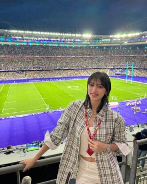 Louise Wong Instagram - Live in Paris 2024 Olympics!
Can’t believe I’m here☺️🥹💜🇫🇷

Thank you @OMEGA #OMEGAHK

#OMEGA 
#OMEGAOfficialTimeKeeper
#Paris2024 
#parisolympics