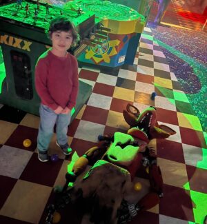 Lucas Grant Instagram - I’m not too sure about this place…these guys seem kinda sus…😅

It was so cool filming at Freddy’s, even though my scenes there didn’t make it into the film. What do you think happened to Garrett after he was taken? I can’t confirm anything but it’s fun to hear theories! 

*Edited to add that “Bad Cupcake” on the back of the chair was the code name of the film, not my character.

#fivenightsatfreddys #fnafmovie #fnaf #fnafgarrett #garrettschmidt