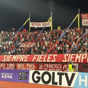 Lucas Strabko Instagram - Pobreza extrema. Pior país da América do Sul. Ditadura ferrenha. Qual é a verdade real da Venezuela? Passei alguns dias no país para mostrar tudo a vocês. A próxima série do Canal Cartoloucos começa amanhã. A vida dos jogadores brasileiros, o futebol local e a realidade das pessoas em um dos países mais chamativos do mundo. Acompanhem!