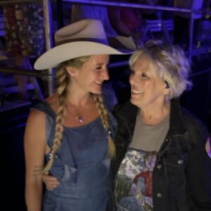 Lucinda Williams Instagram - Thank you Portland! It’s always a great time to share the stage with my friend @missmargoprice ❤️‍🔥

REPOST from @missmargoprice

 Find someone who looks at you the way I look at @lucinda_williams 

Keep on rockin Portland! Thanks to everyone who came to see us at @waterfrontblues this weekend. The band and I will see y’all back in Oregon this coming September for @bigstockfundraiser 

Photos by @acidpalace & @calquinn 
Turquoise braids @sage_silver