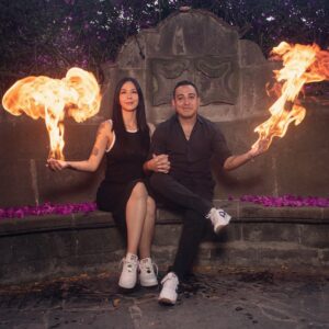Luis Fernando Peña Instagram - La vida es muy corta para amarte solo en una… así que prometo buscarte en la otra vida!! 💀🕯️