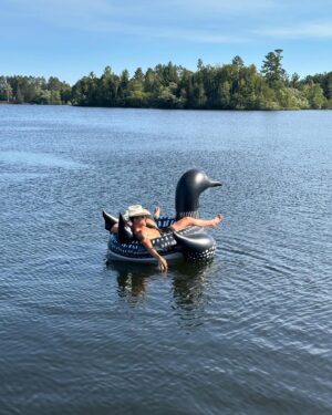 Luke Gulbranson Instagram - Traded in my hammer and tools for a beer and @float.eh the other day. So this is what summer is supposed to be like? 😊 hope everyone else has had some time to enjoy. What are some highlights y’all have had? Anyone else have a bad ass float? #summerchillin