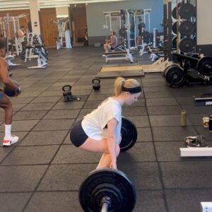 Lulu Wilson Instagram - deadlifts, doodles, dancin, and dog