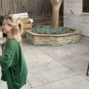 Lulu Wilson Instagram - deadlifts, doodles, dancin, and dog