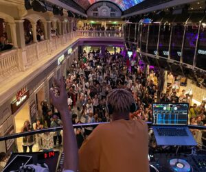 MIGHTY CROWN Instagram - #fareastreggaecruise Day 1 
First nite has taken patrons to a whole new world! People on the cruise 🚢 was just amazed for the once in a lifetime experience! Artists and DJs also were having fun on deck! Excitement energy,the vibes was just incredible!!! 初日　はじめての光景に皆さんの興奮、笑顔がやばかったです！　最高！
#mightcrown #fareastreggaecruise #ferc #crownjugglaz #steppersdelight 

📸by @alohayuto