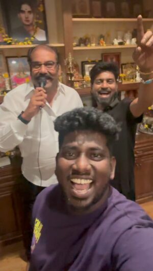 Ma Ka Pa Anand Instagram - It’s was a memorable Day😍
Vibing with the trending track of Kollywood with our  very own Legendary Actor @nepoleon_duraisamy Sir ❤️and his family. Thank you so much for the amazing day sir 🤩

#nepolian #dj #djblack #usa