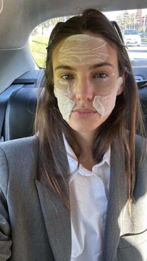 Macarena Achaga Instagram - la vida del actor en 1 segundo 👆🏻