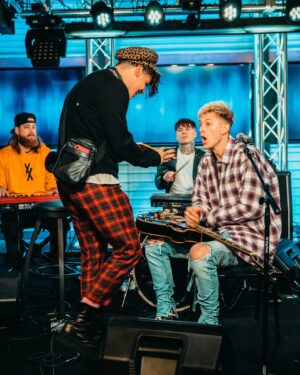 Machine Gun Kelly Instagram - 5 years later, Hotel Diablo gets a deluxe. friday we check in. 🗝️🏨😈