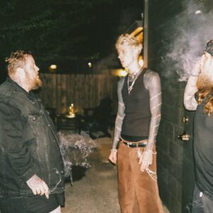 Machine Gun Kelly Instagram - jelly you are living breathing badass and a kindred soul who has shown me the path of redemption and what it looks like to believe in yourself against all odds. 

from us beefing 12 years ago, and fast forward to us putting out what i believe will be the biggest hit of our careers yet im proud to call you my brother and life feels better knowing you got my back. 

this lonely road ain’t so lonely my friend. 🤞🏻 @jellyroll615