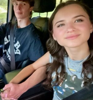 Madeleine McGraw Instagram - End of summer appreciation post ☀️