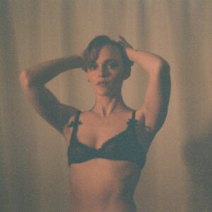 Madeline Brewer Instagram - saw a super icky photo of myself earlier so posting now to remind everyone and myself that I am indeed hot
