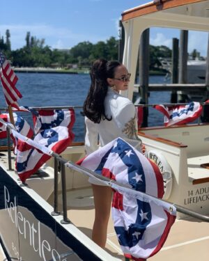 Madeline Carroll Instagram - It’s that Kennedy aesthetic 🇺🇸 🇺🇸 🇺🇸🇺🇸🇺🇸🇺🇸