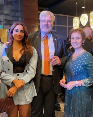 Madhura Naik Instagram - Time for a celebration 🥂🇮🇱🇮🇳🪬🧿 and we will miss you @naor_gilon ✨

Many thanks to our respected Deputy chief minister shri @devendra_fadnavis for gracing this occasion 🙏