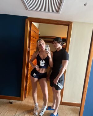 Madi Monroe Instagram - week recap 🇨🇷