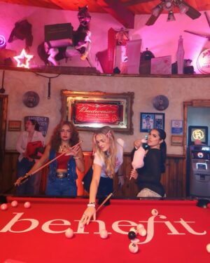 Madi Monroe Instagram - yeeeehaw 🤠🐴