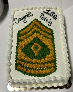 Madison Pettis Instagram - How it started —> How it’s going 🥹 Celebrating my brother becoming First Sergeant 💚