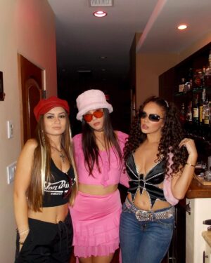 Madison Pettis Instagram - I only wanna go to early 2000s themed parties from now on 🦋💅🏽